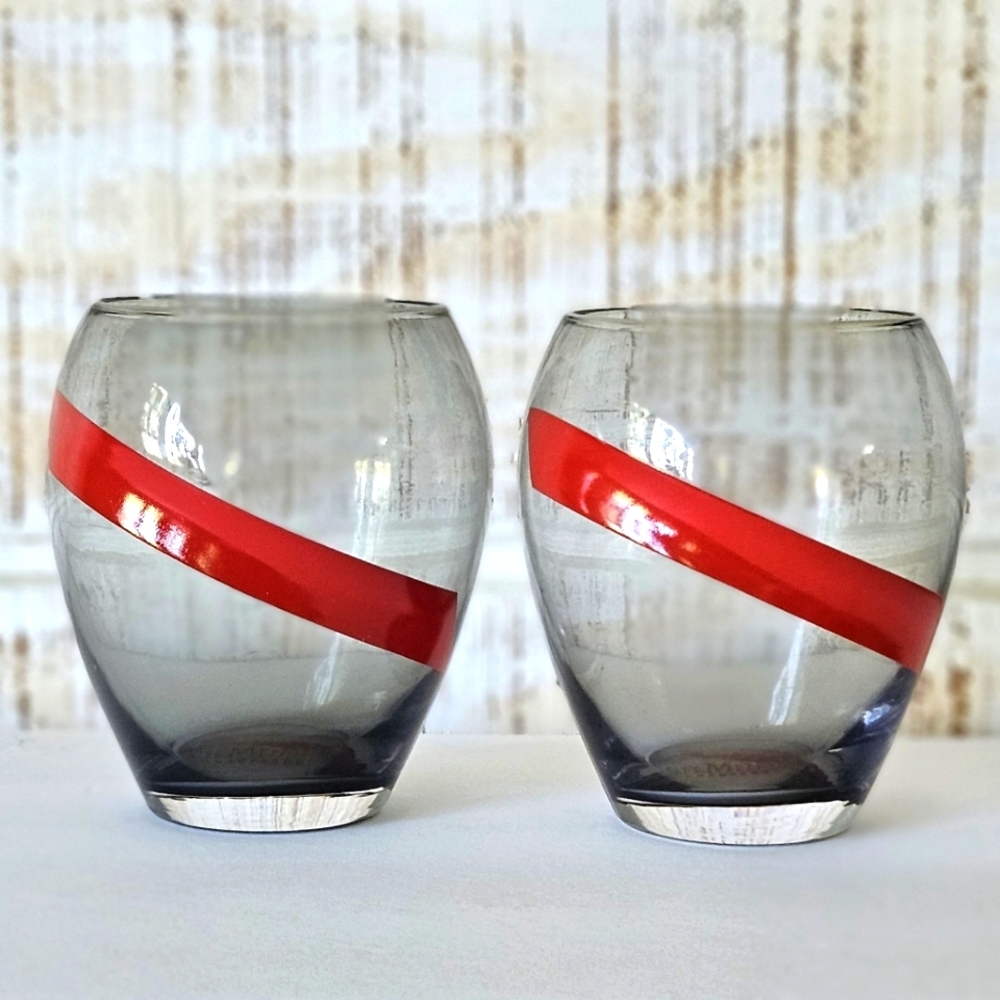 2 G H Mumm Stemless‎ Champagne Glasses 10 oz Red swirl